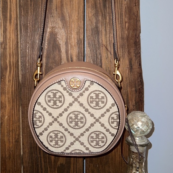 NWOT Tory Burch Jacquard Monogram Moon Bag - Picture 3 of 17